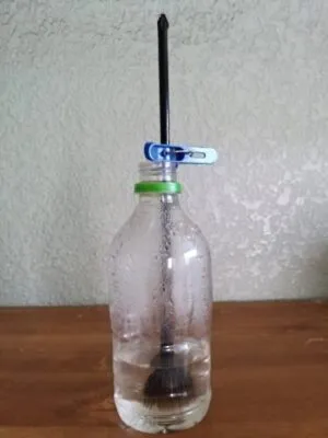 ペットボトルと洗濯ばさみを使ったつけおき